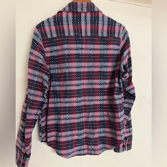 The Territory Ahead Woven Textured Button Down Women’s Top - Picture 5 of 5